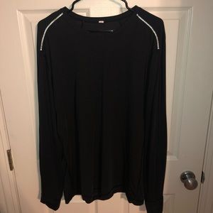 Lululemon Black Long sleeve shirt